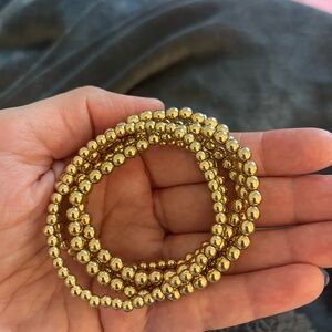 Elegant Gold Beaded Bracelet